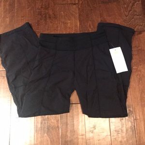 Lucy Get Going Pant. Size S. Black